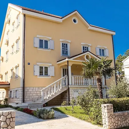 아파트 With Swimming Pool Jadranovo, Crikvenica - 3238 자드라보노