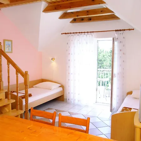 With Swimming Pool Jadranovo, Crikvenica - 3238 Apartman *