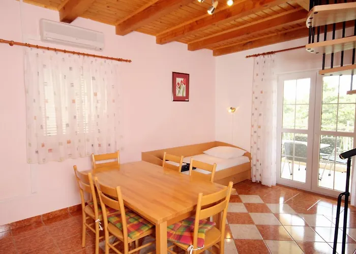 Apartamento With Swimming Pool Jadranovo, Crikvenica - 3238 *