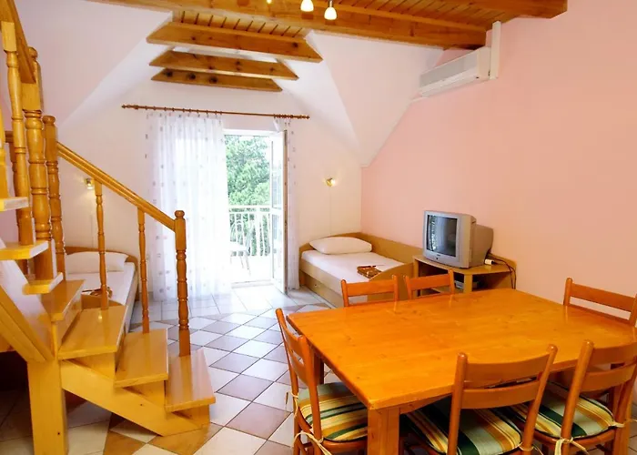 Apartament With Swimming Pool Jadranovo, Crikvenica - 3238 Jadranovo