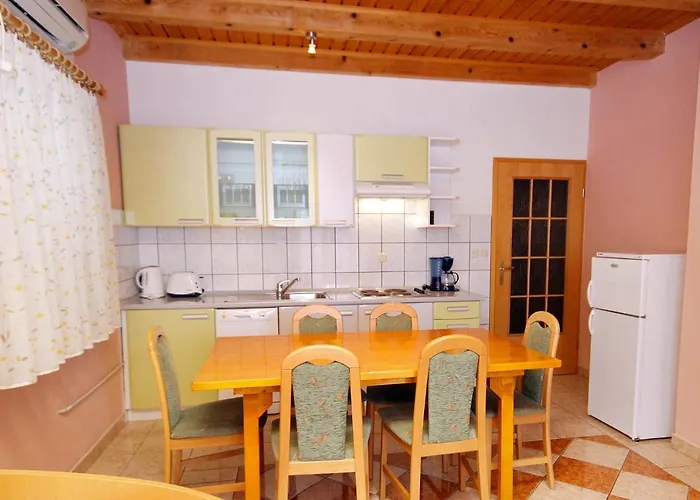 With Swimming Pool Jadranovo, Crikvenica - 3238 Apartament Jadranovo