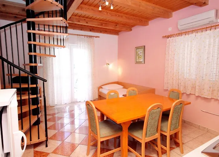 Apartament With Swimming Pool Jadranovo, Crikvenica - 3238 *
