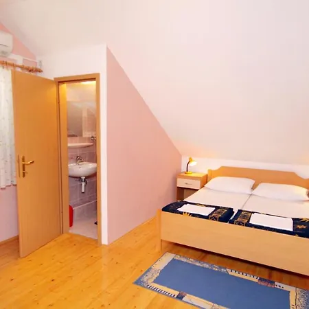 With Swimming Pool Jadranovo, Crikvenica - 3238 דירה *